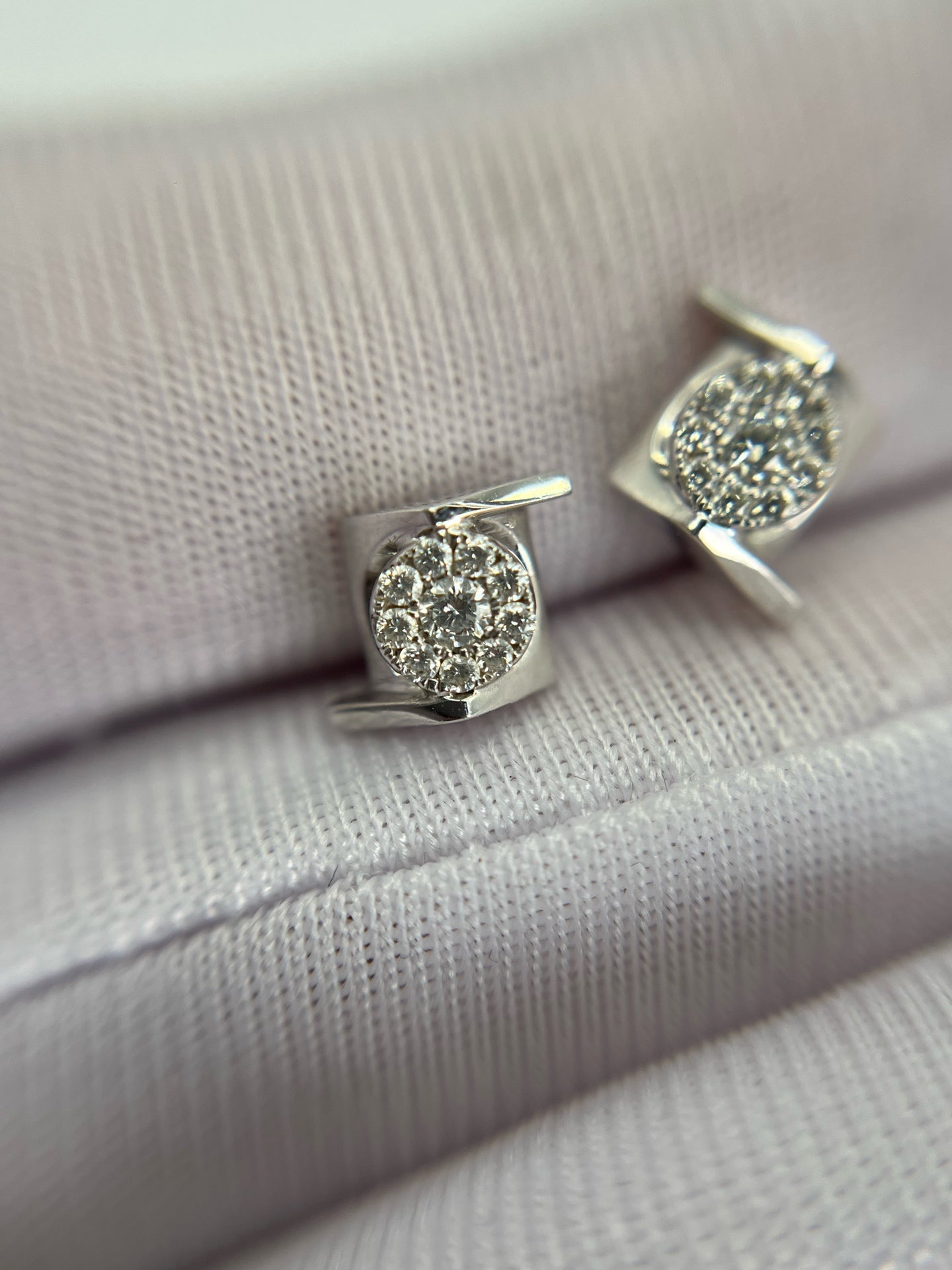 空白 Silver