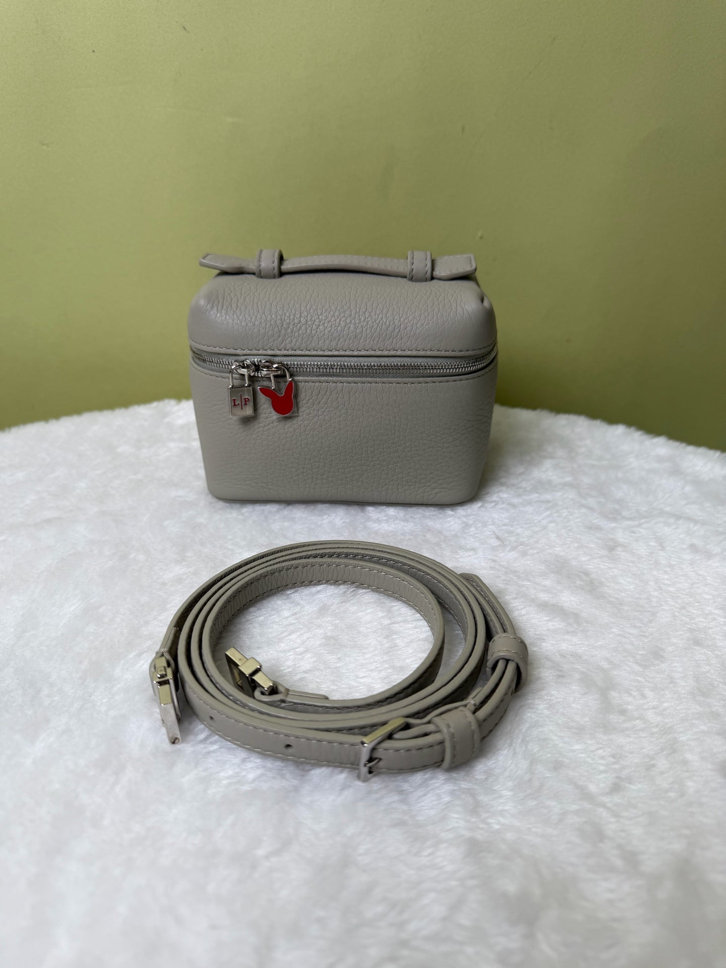Loro Piana 诺悠翩雅