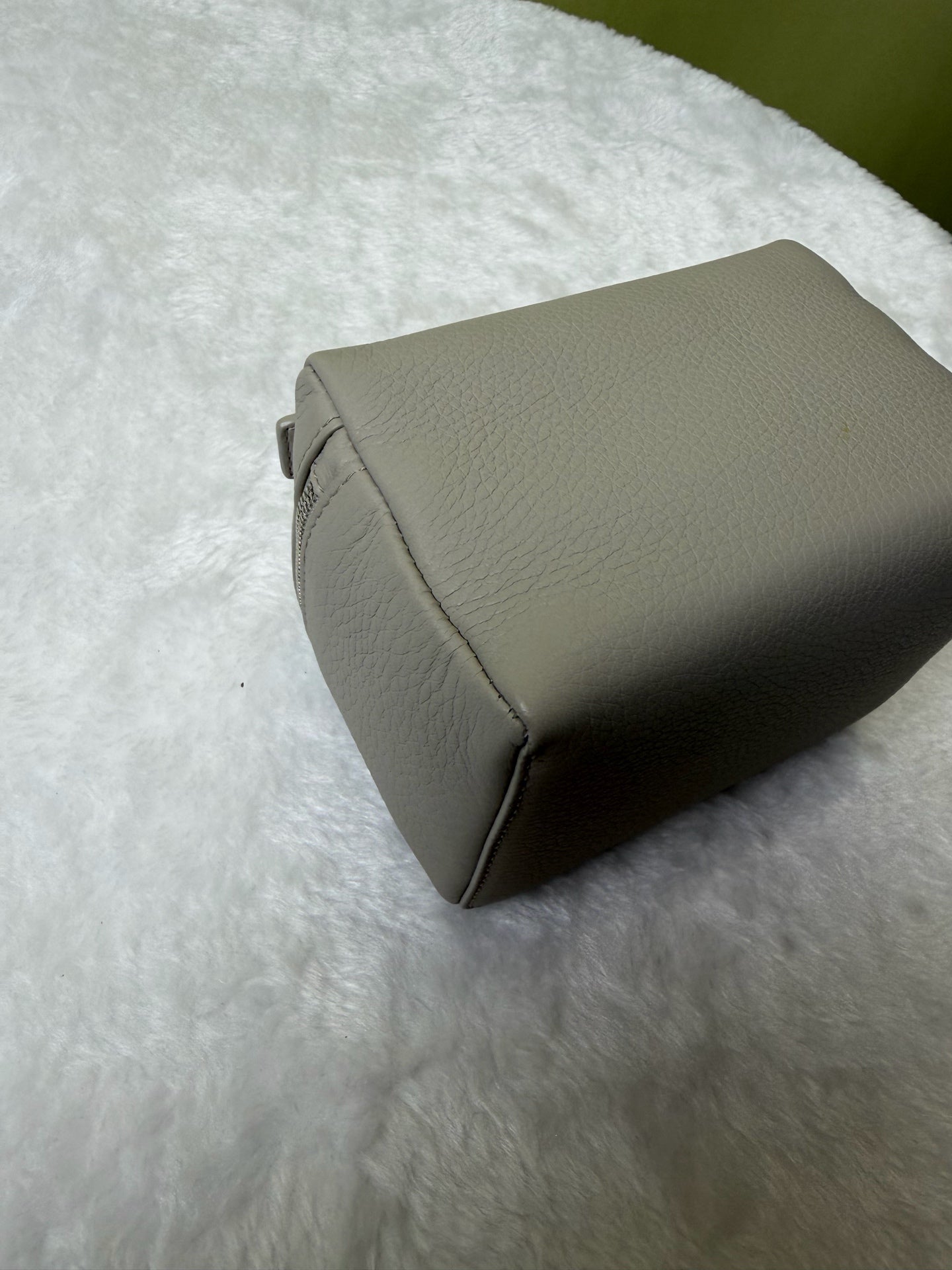 Loro Piana 诺悠翩雅