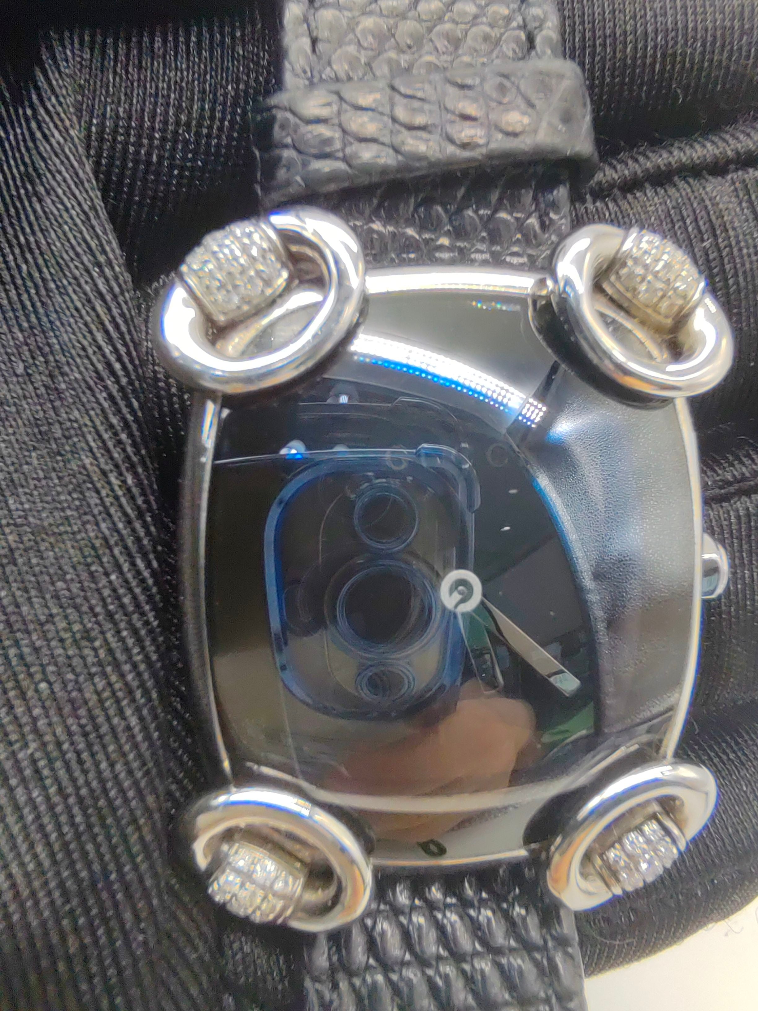 Gucci Quartz watch
