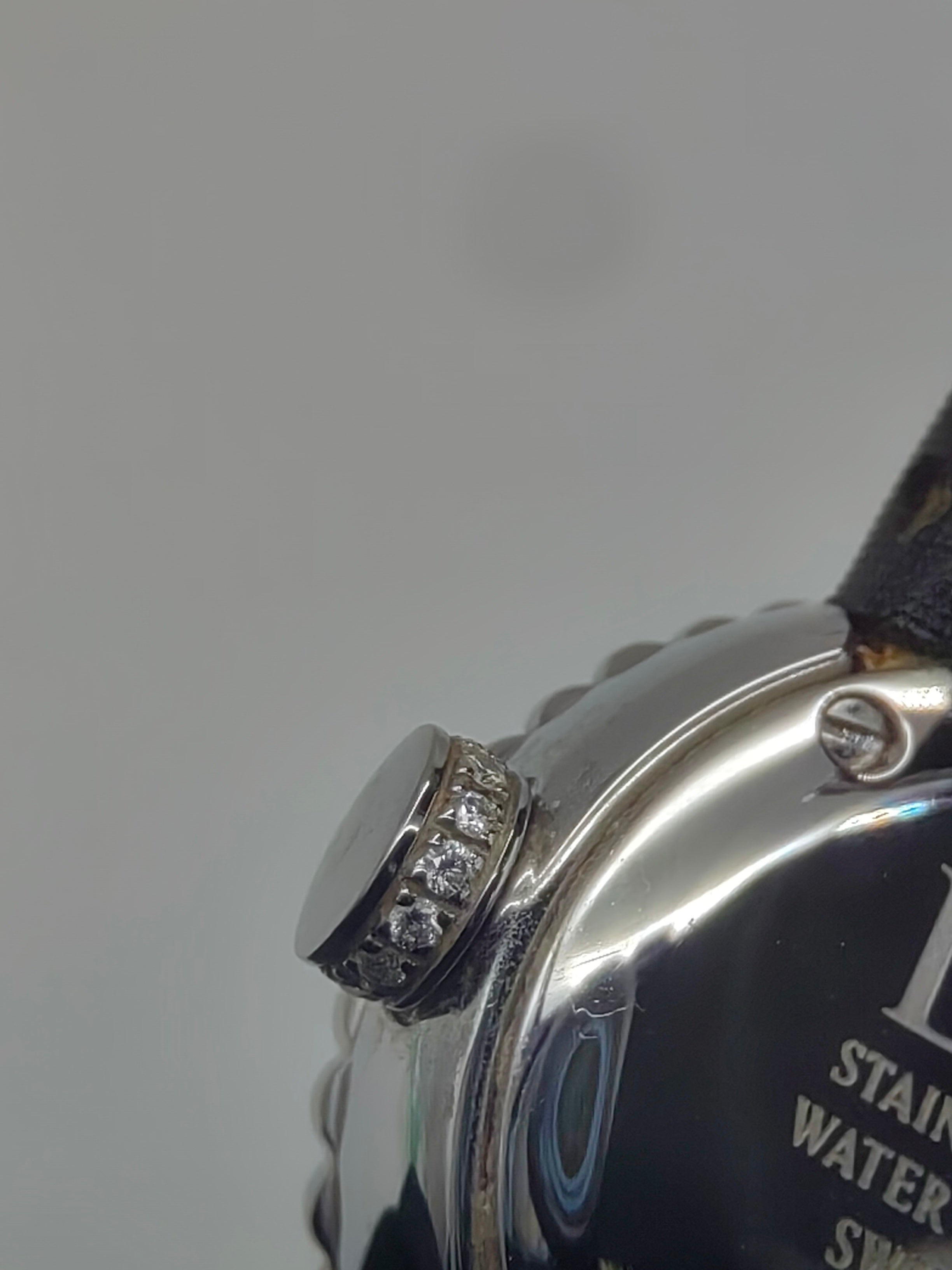 Dior Quartz watch