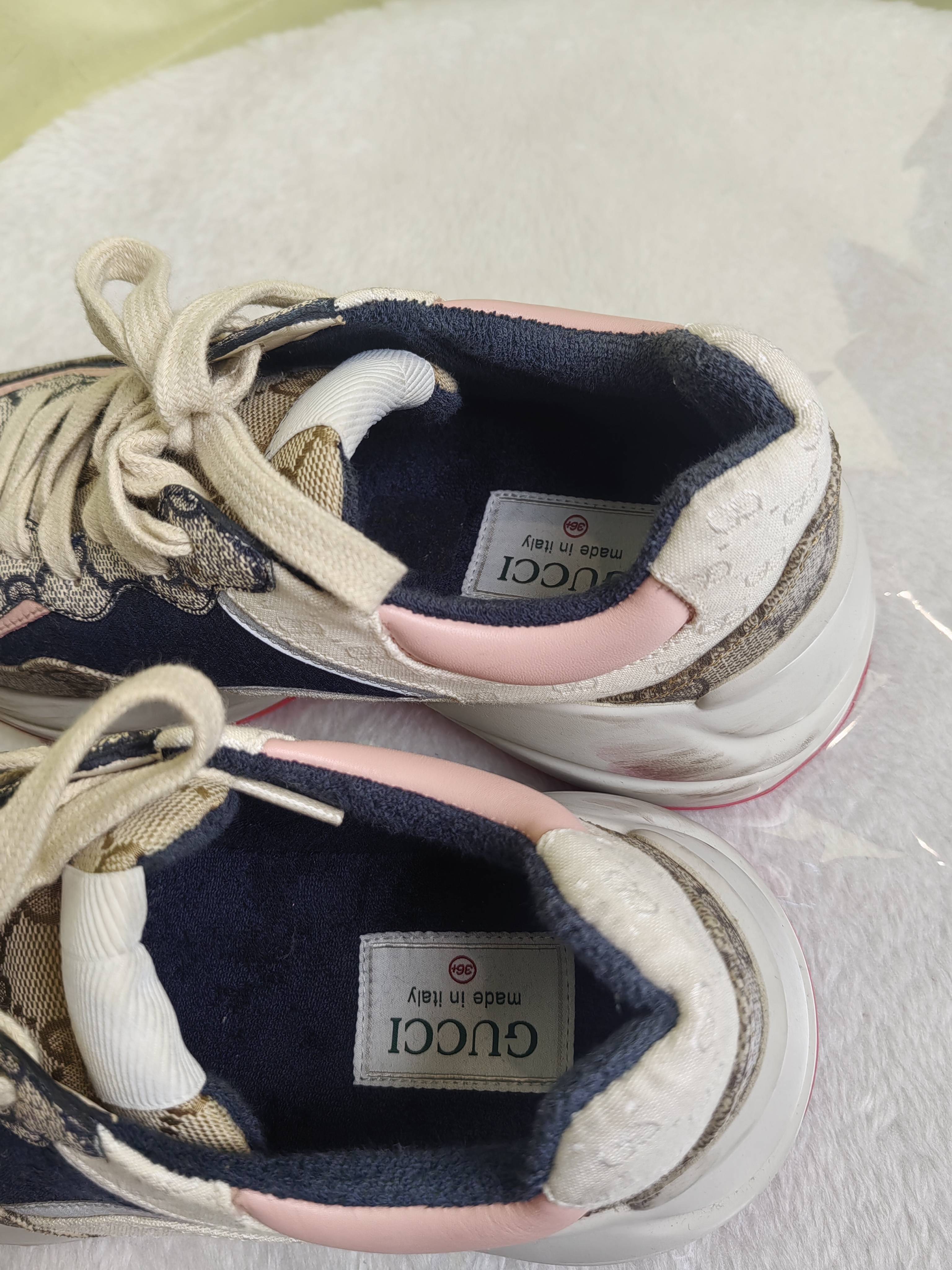 Gucci Pink