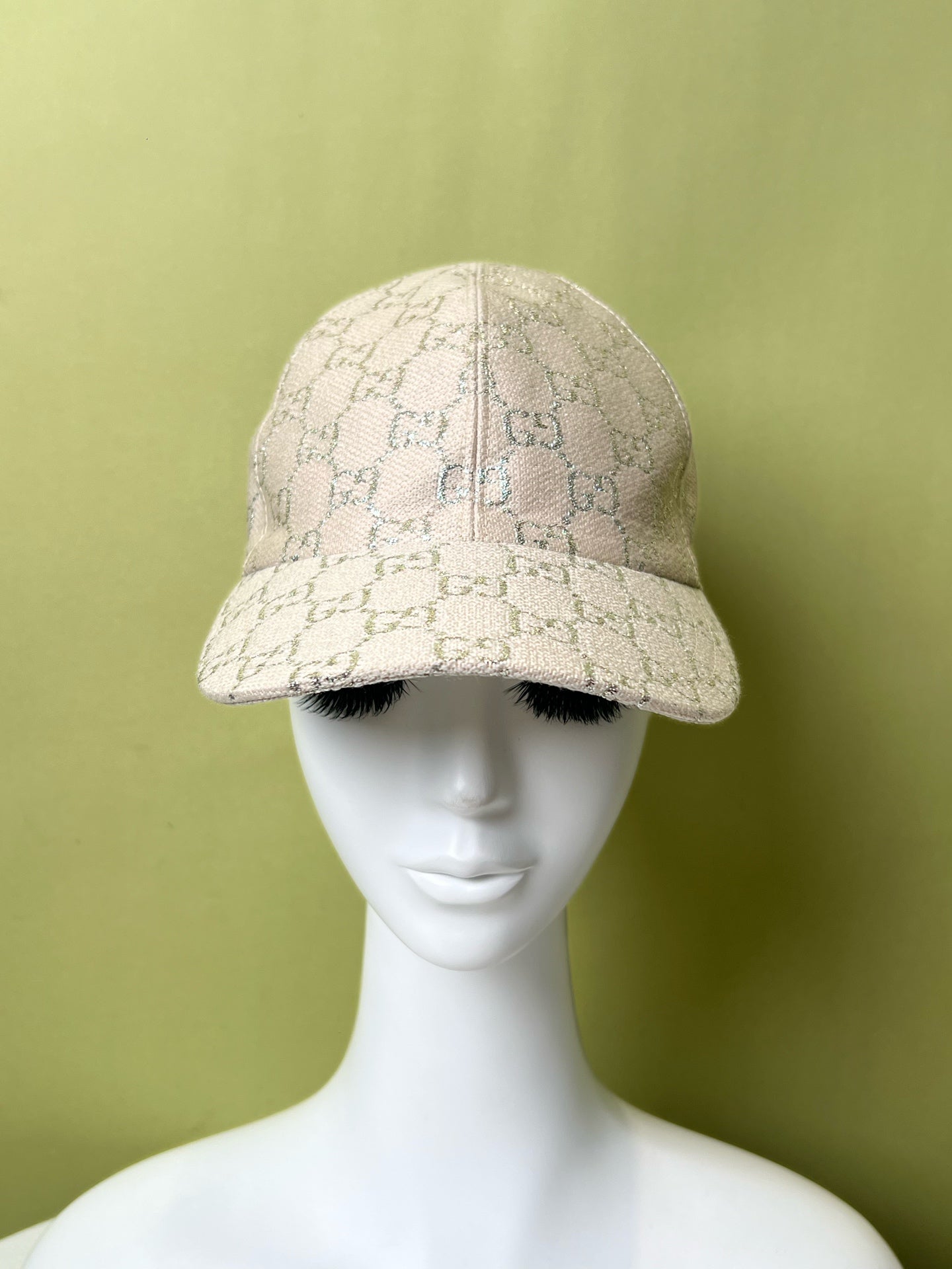 Gucci Silver Baseball cap