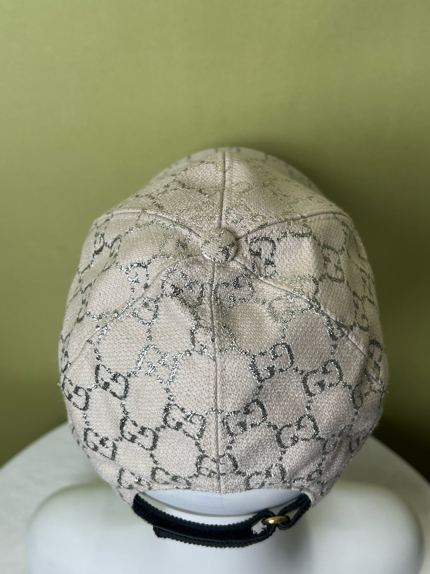 Gucci Silver Baseball cap