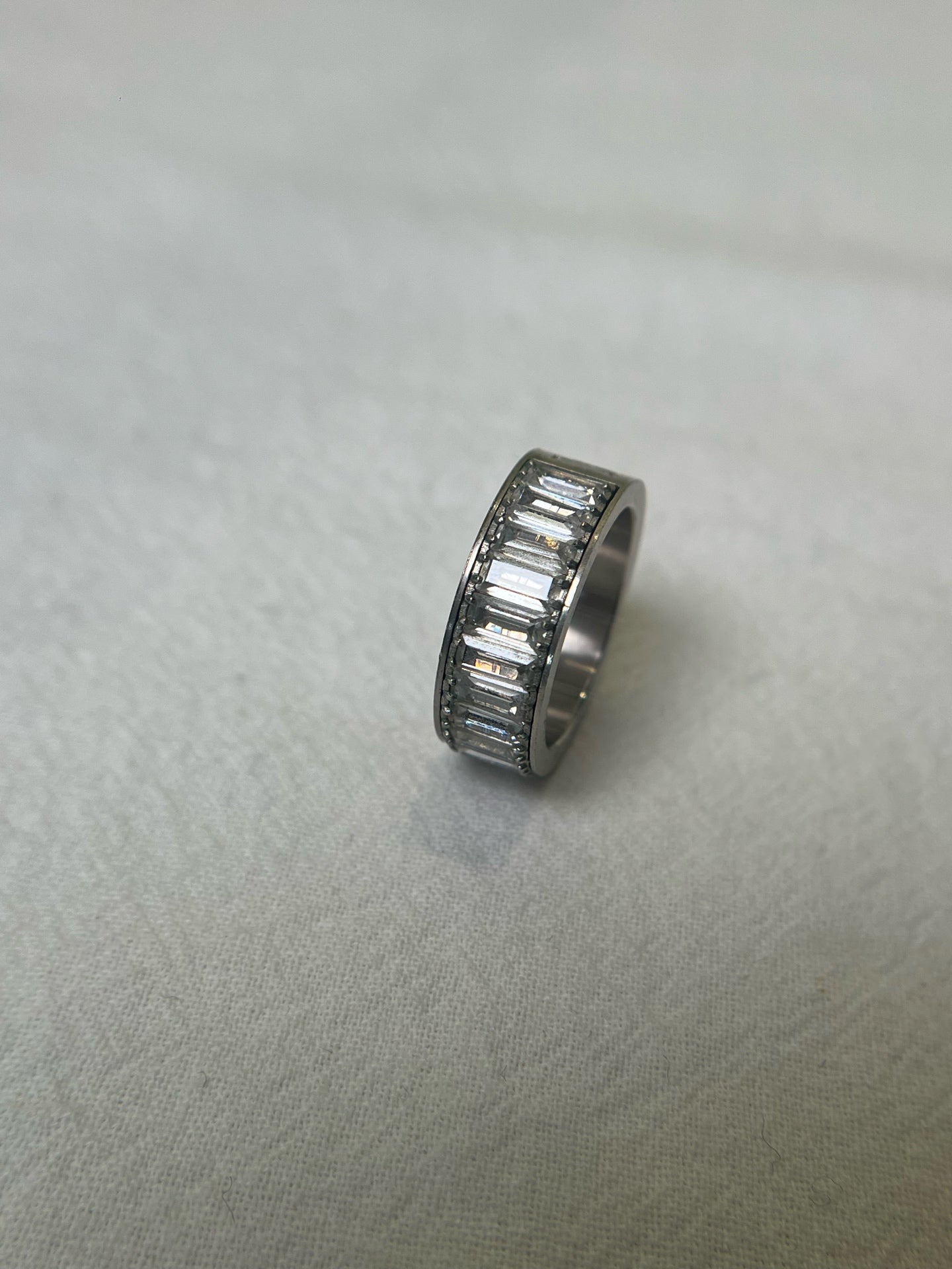 Louis Vuitton Metal Silver Ring