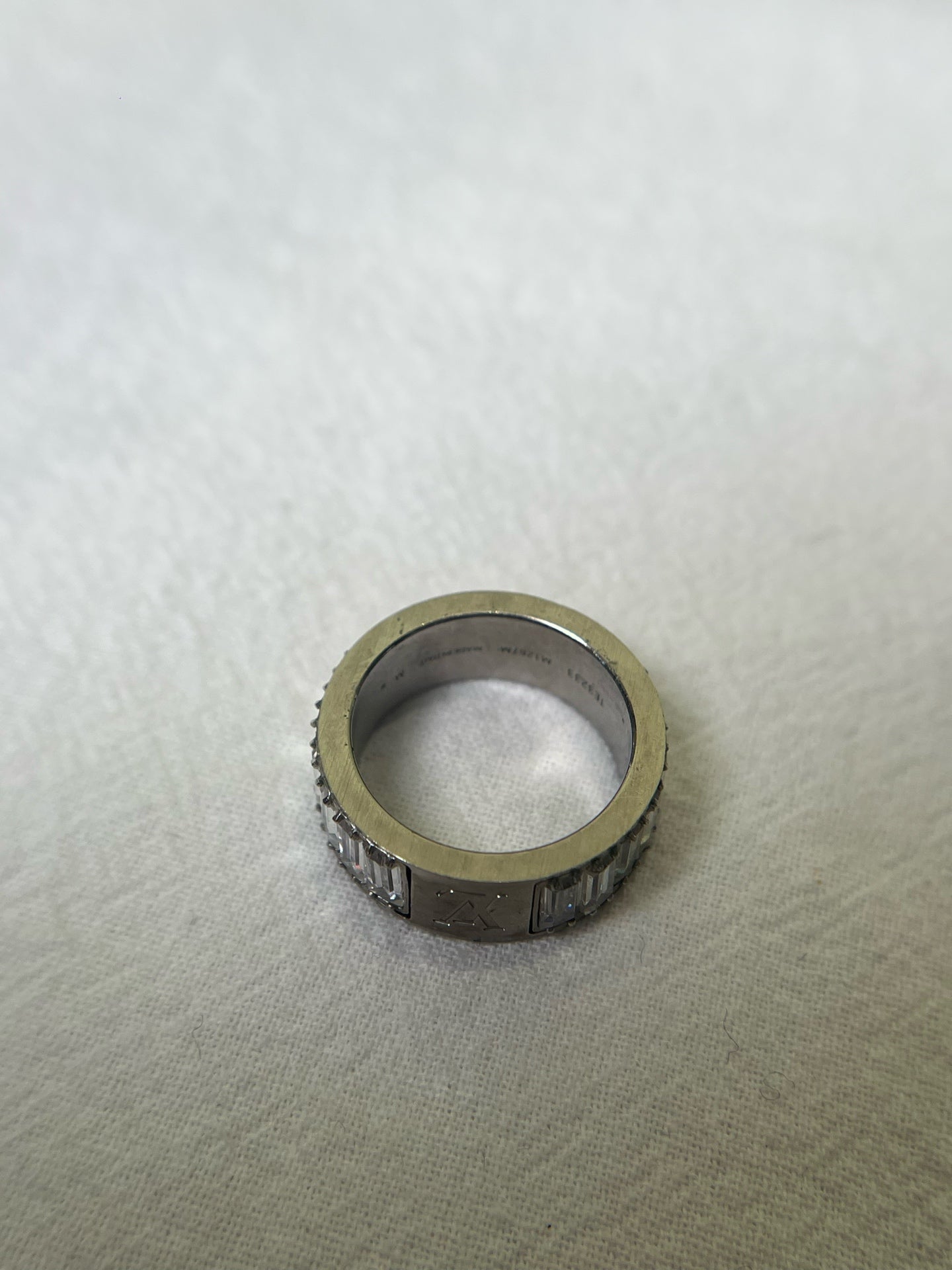 Louis Vuitton Metal Silver Ring