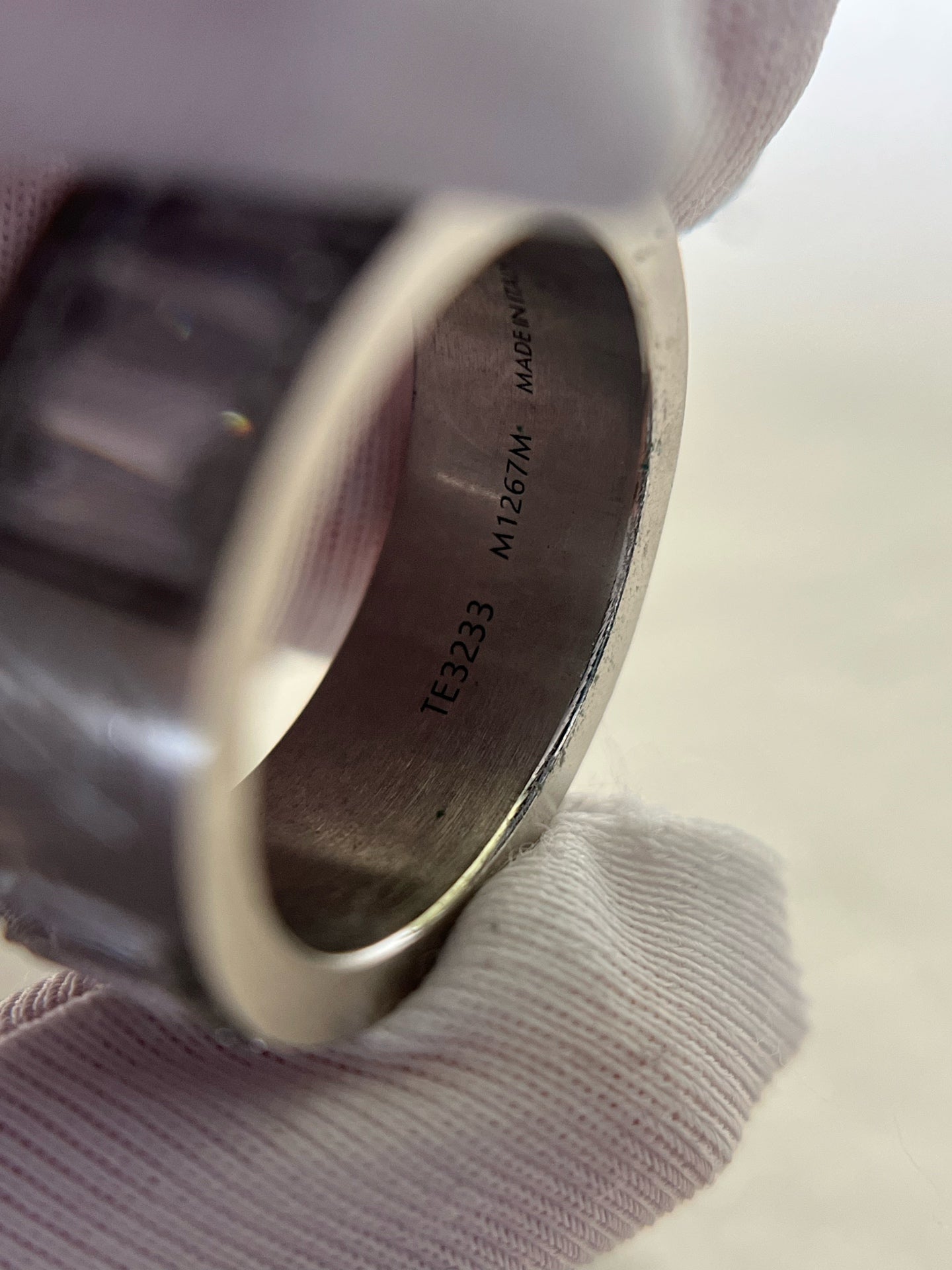 Louis Vuitton Metal Silver Ring