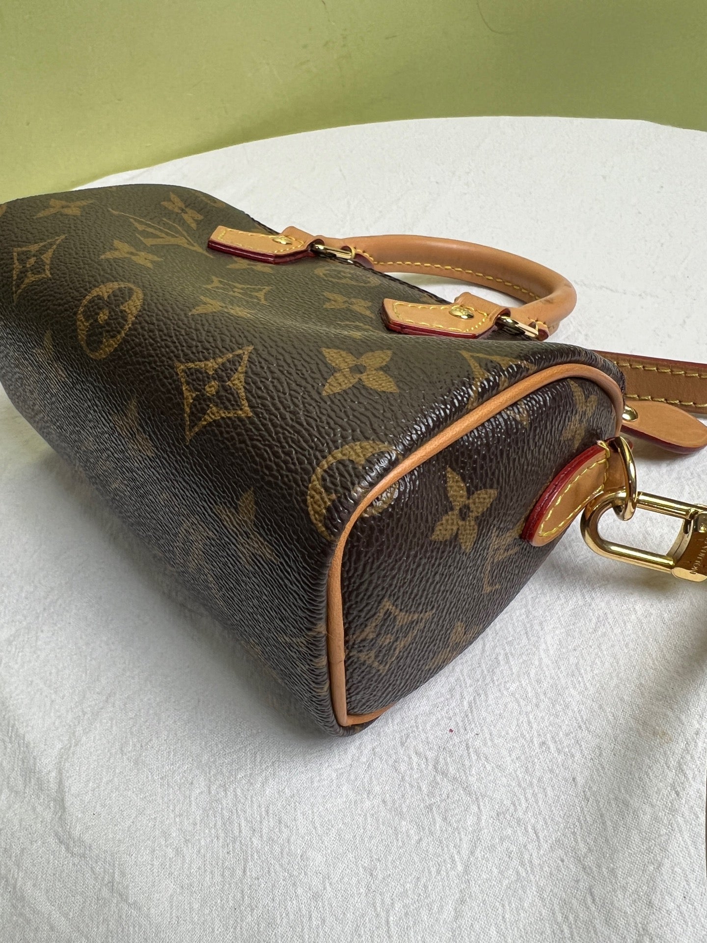 Louis Vuitton Crossbody