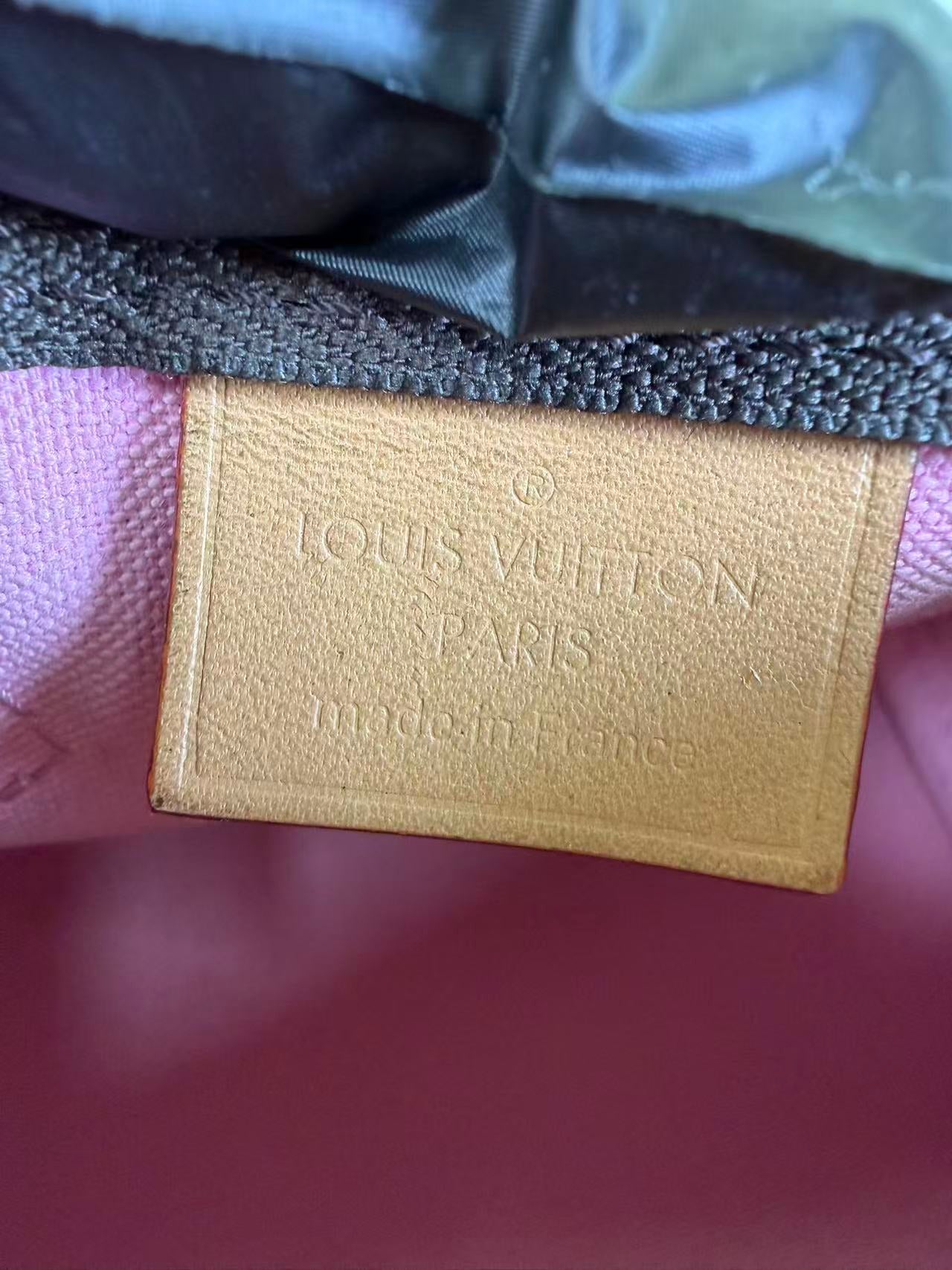 Louis Vuitton Crossbody