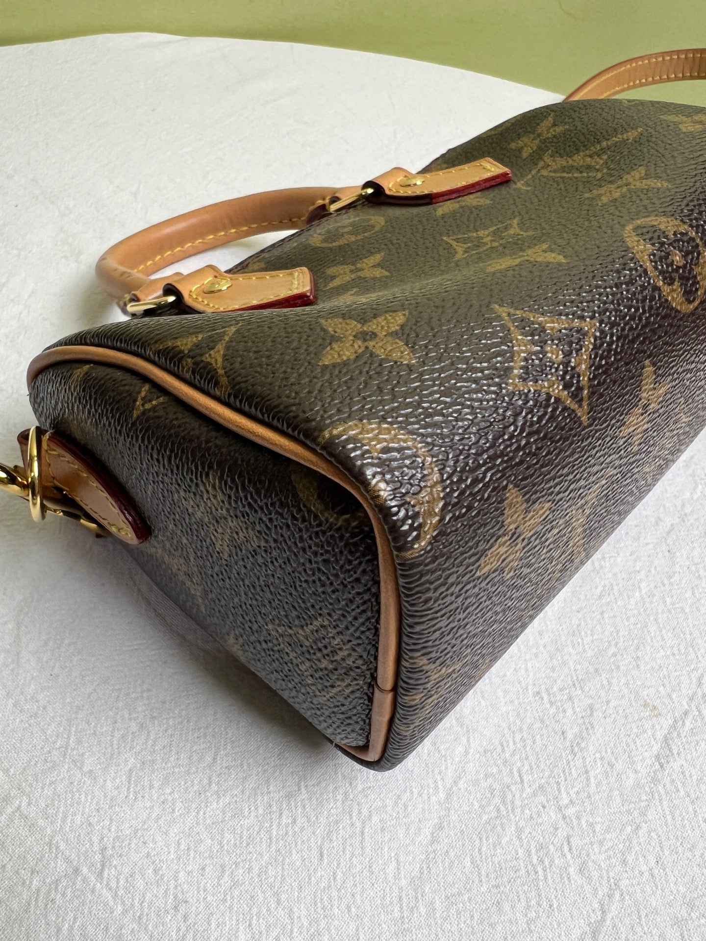 Louis Vuitton Crossbody
