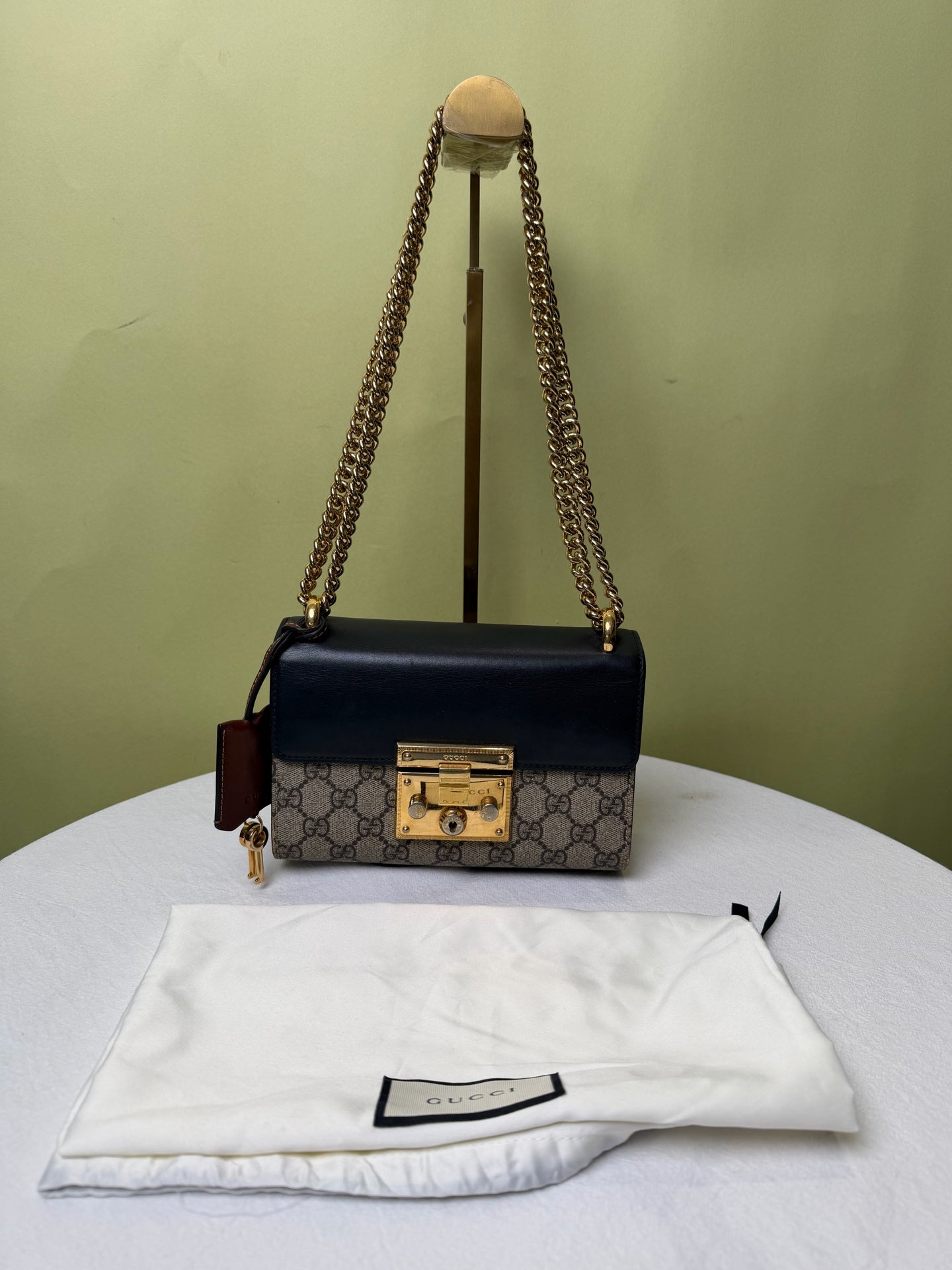 Gucci Shoulder Bag