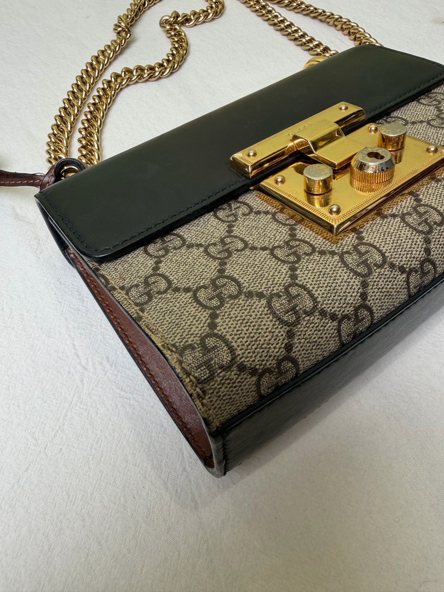 Gucci Shoulder Bag