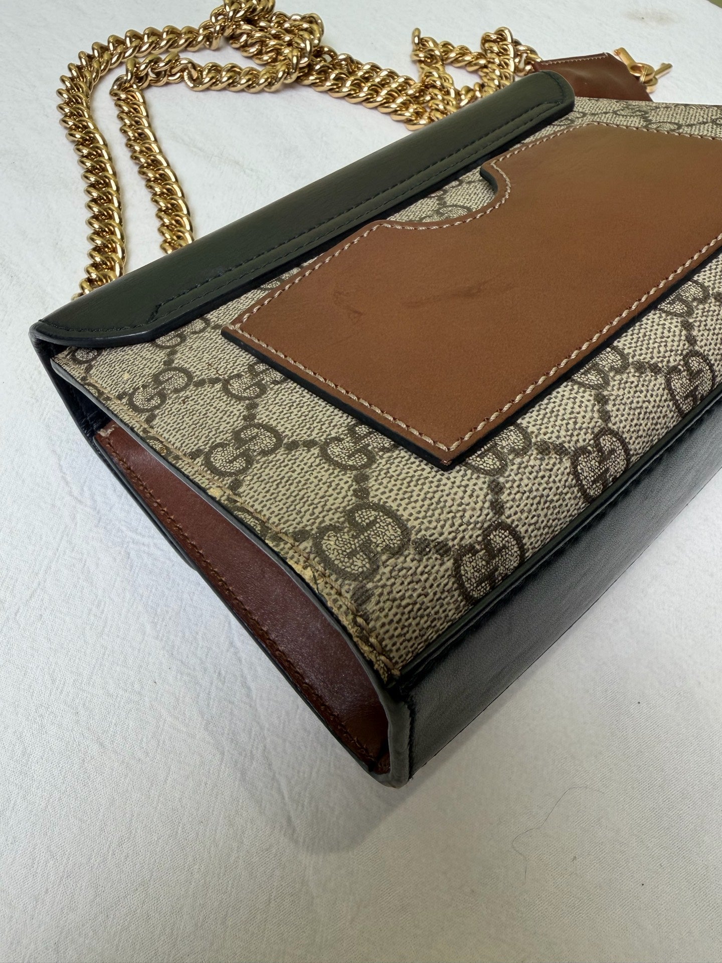 Gucci Shoulder Bag
