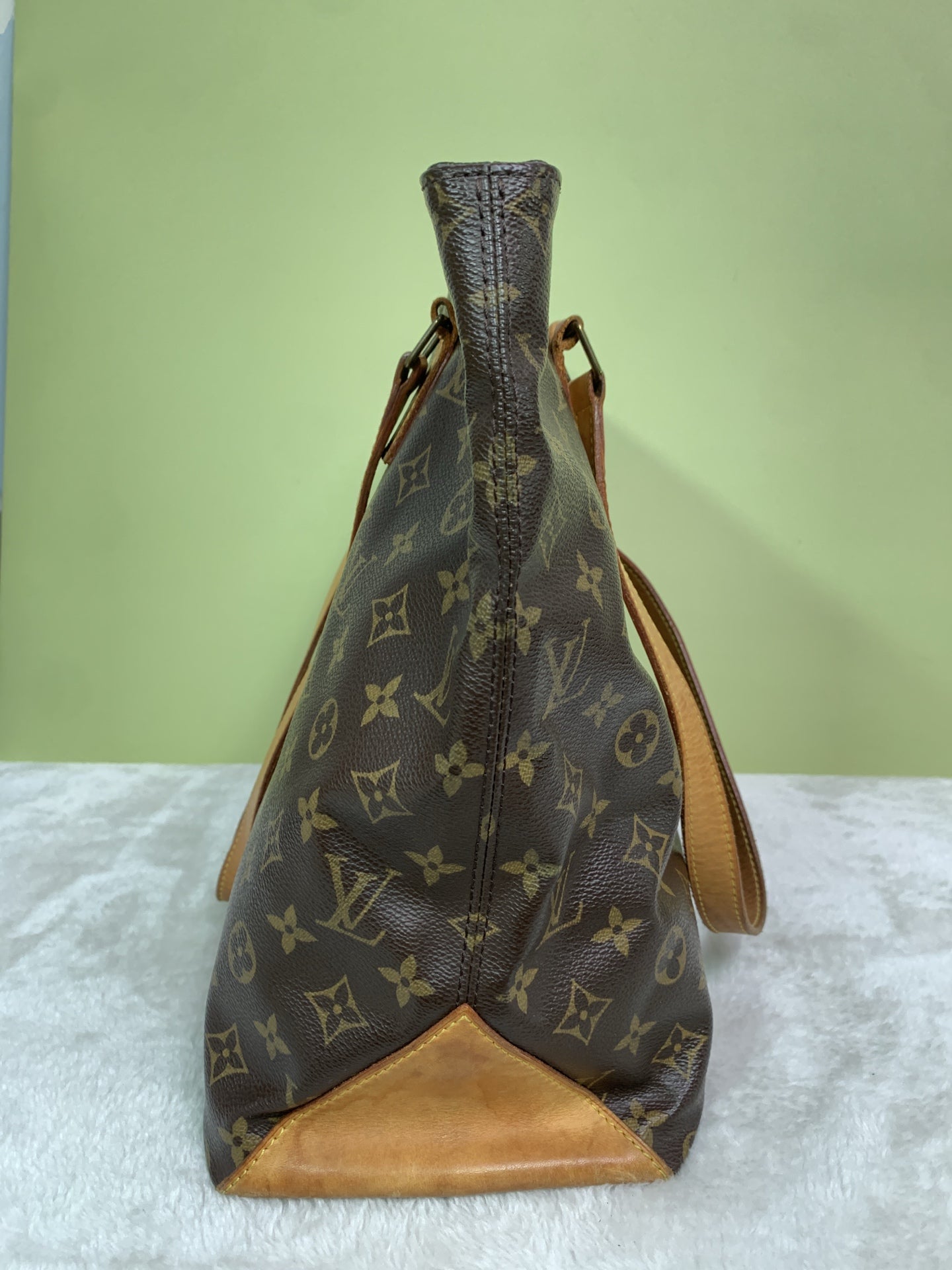 Louis Vuitton Tote