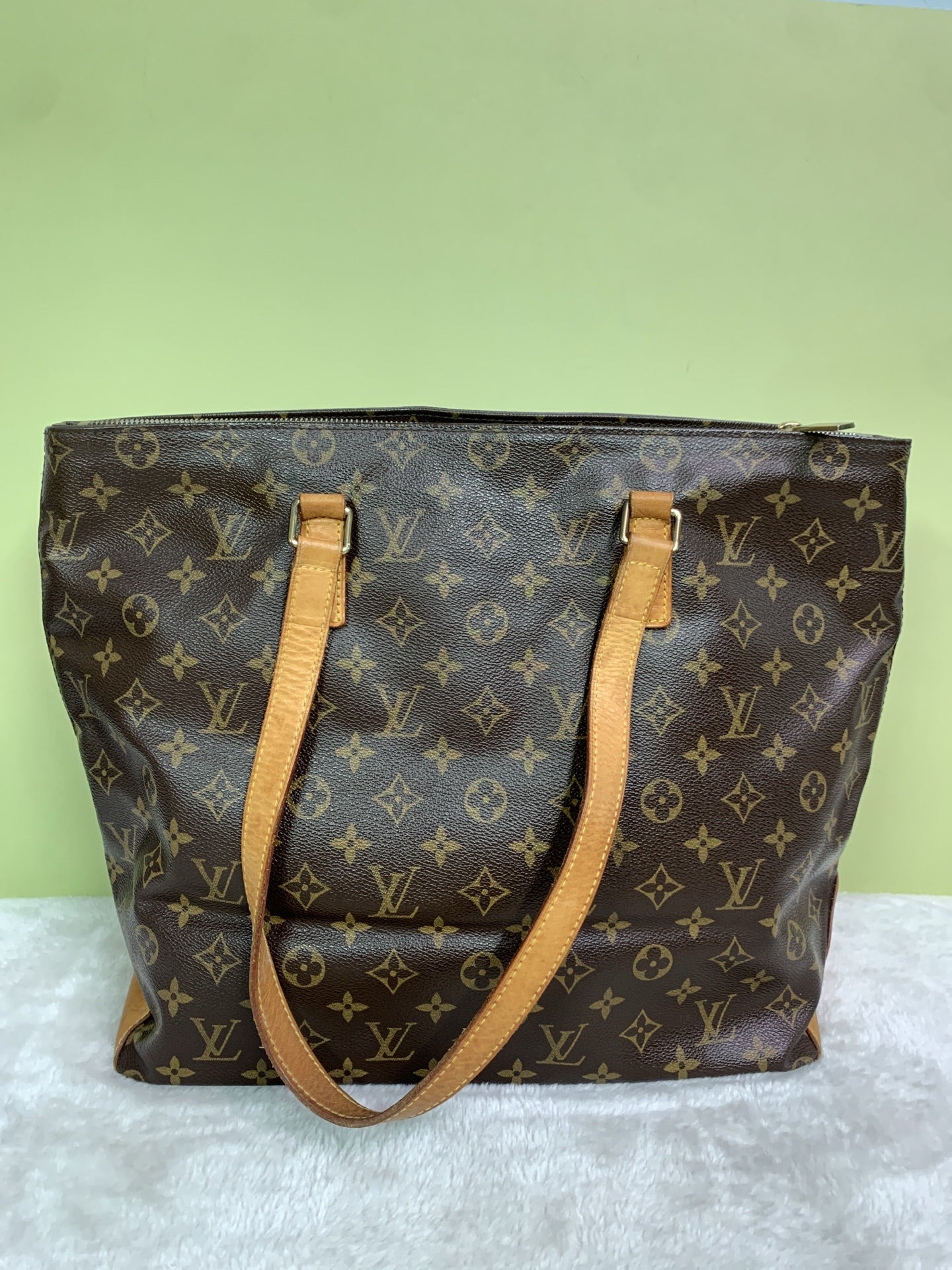 Louis Vuitton Tote