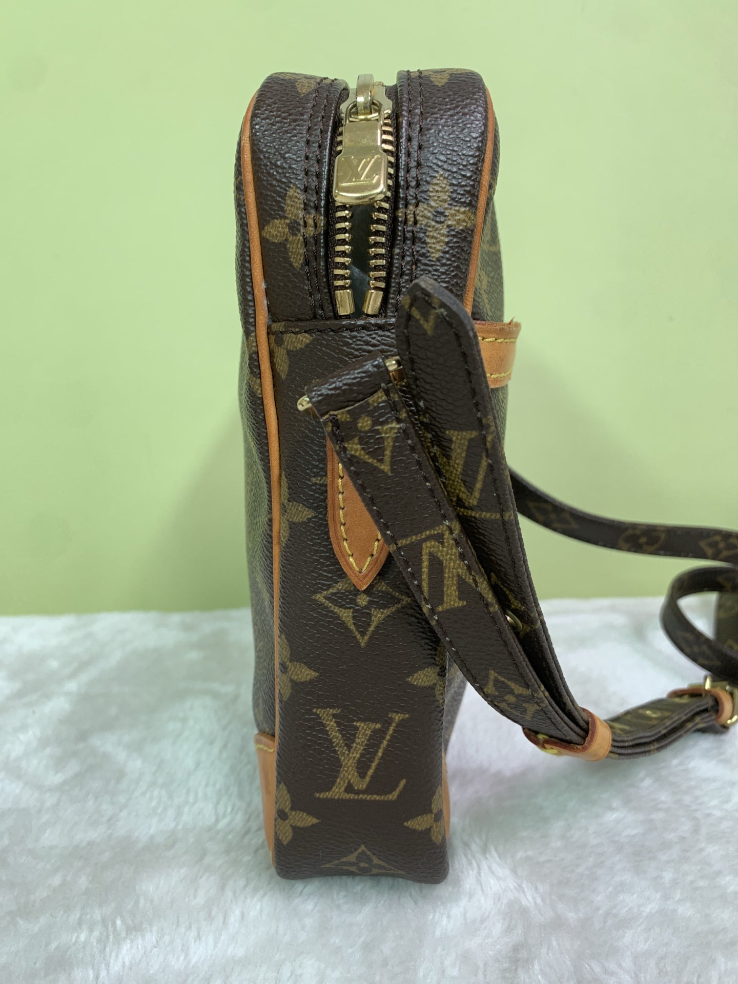 Louis Vuitton Crossbody