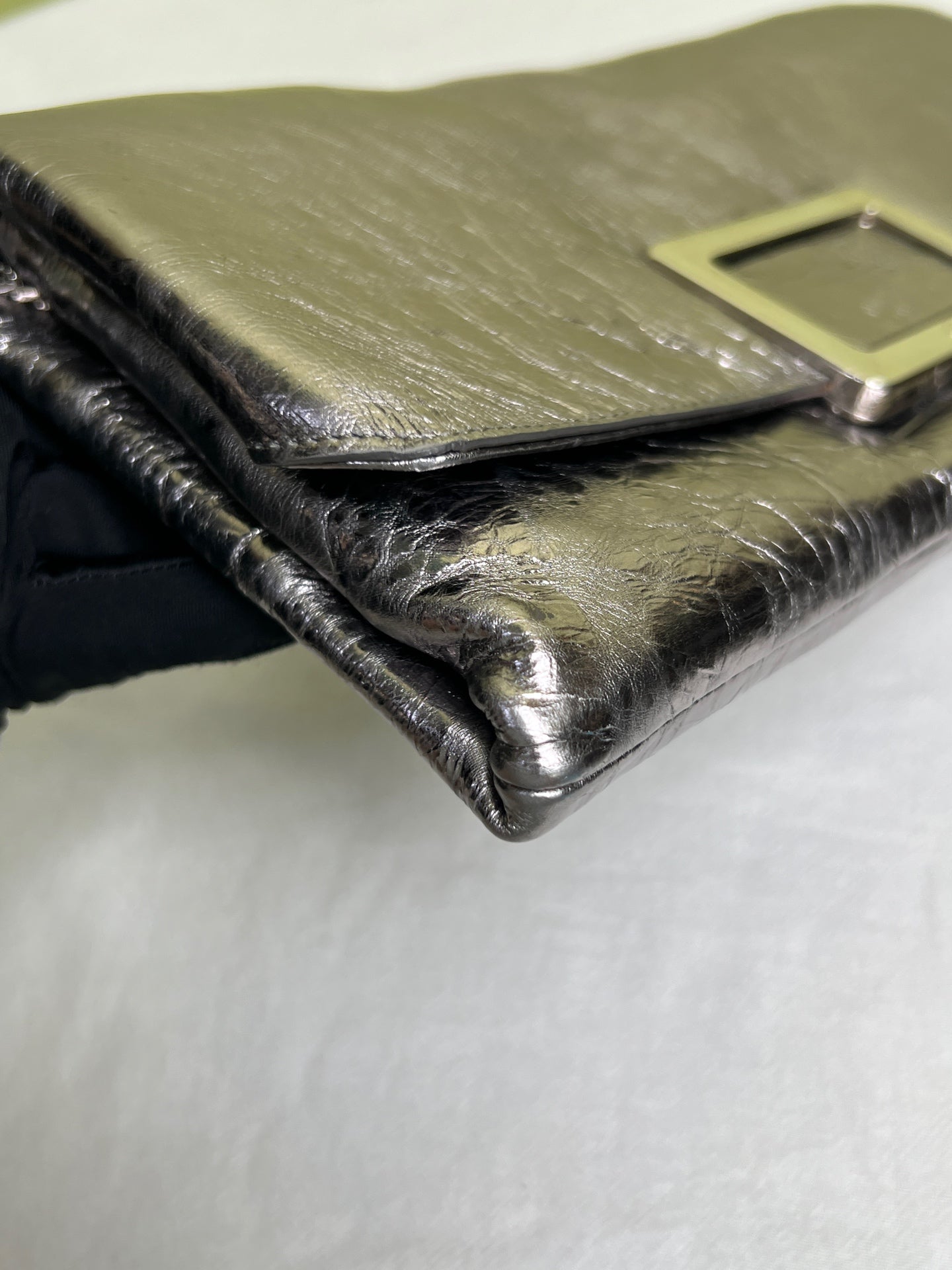 Roger Vivier Silver