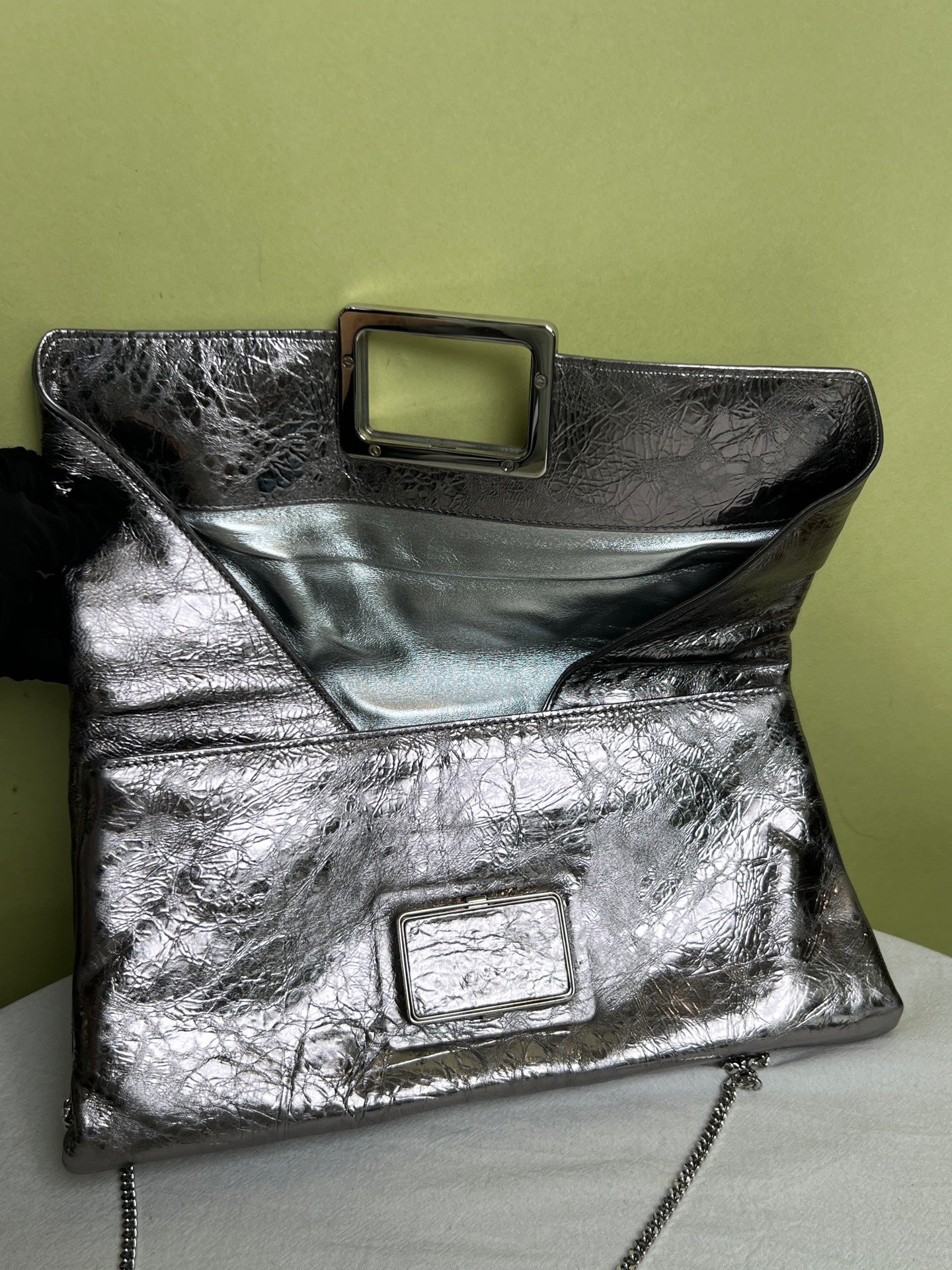 Roger Vivier Silver