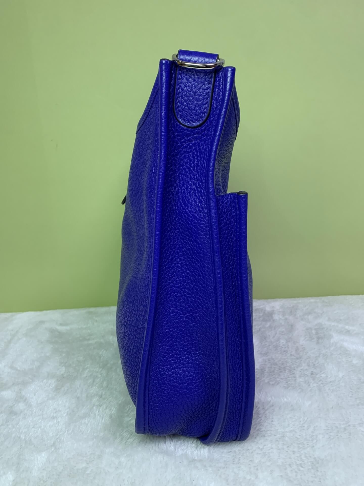 Hermès Evelyne 29 Shoulder &amp; Crossbody Bag