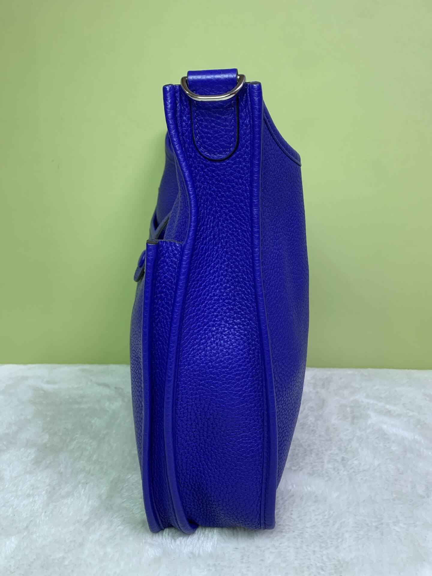 Hermès Evelyne 29 Shoulder &amp; Crossbody Bag