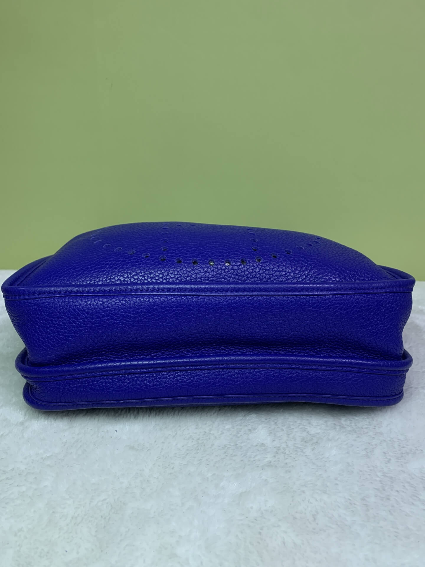 Hermès Evelyne 29 Shoulder &amp; Crossbody Bag
