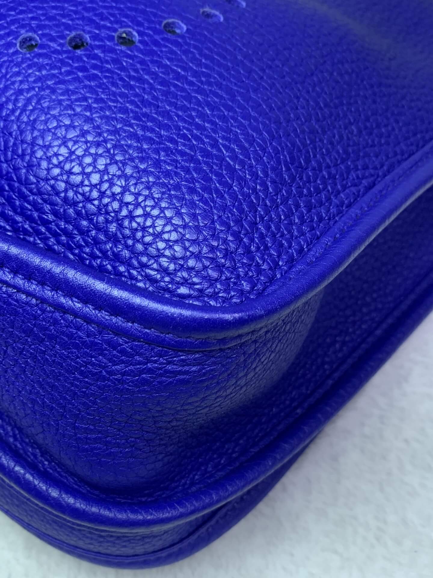 Hermès Evelyne 29 Shoulder &amp; Crossbody Bag